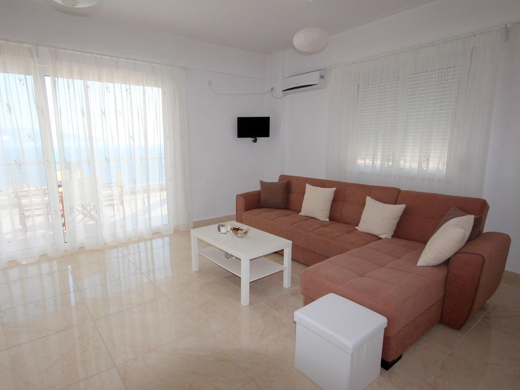 Nefeli Apartments Sarandë Exterior foto