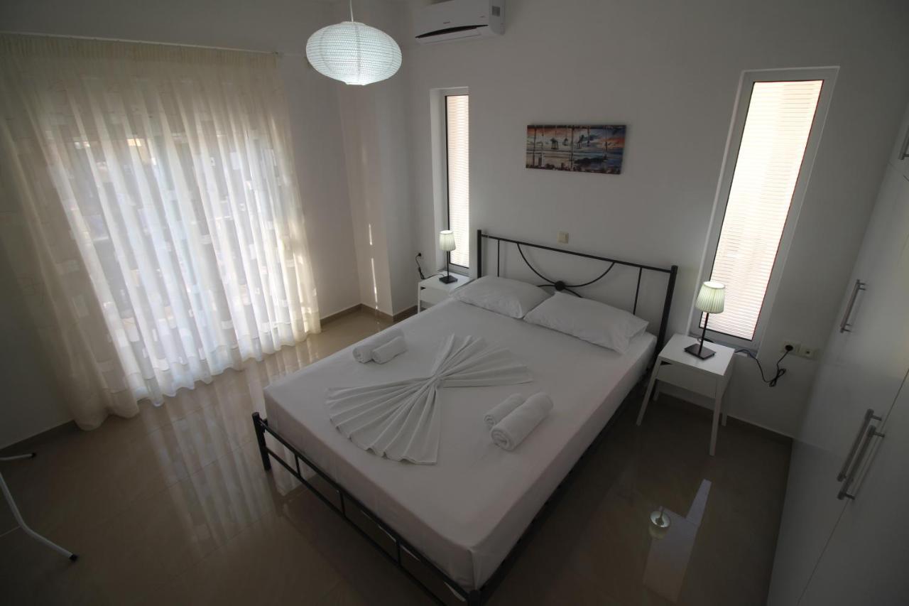 Nefeli Apartments Sarandë Exterior foto
